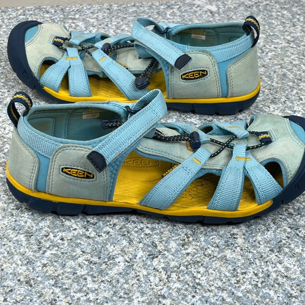 KEEN Sandals Seacamp II CNX Youth 7 Blue Yellow Washable Water Shoes Hiking